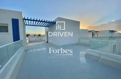 تاون هاوس - 4 غرف نوم - 4 حمامات للبيع في نايا باي - راس الحكمة - الساحل الشمالي