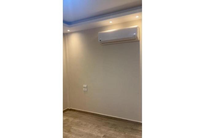 56988404 - Property Image 3