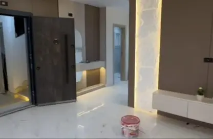 شقة - 3 غرف نوم - 2 حمامات للبيع في السياحية الاولى - التوسعات الشمالية - مدينة 6 أكتوبر - الجيزة