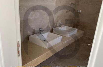 Villa - 6 Bedrooms - 5 Bathrooms for sale in Palm Hills WoodVille - Al Wahat Road - 6 October City - Giza
