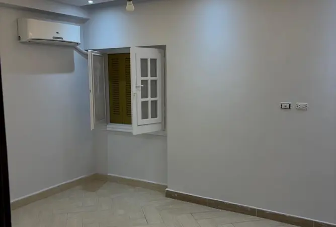 111608136 - Property Image 3