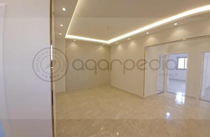 Apartment - 3 Bedrooms - 2 Bathrooms for sale in El Banafseg Apartment Buildings - El Banafseg - New Cairo City - Cairo