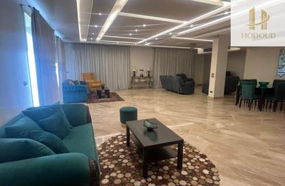 فيلا - 4 غرف نوم - 4 حمامات للايجار في كايرو فيستيفال سيتى - المستثمرين الشمالية - مدينة القاهرة الجديدة - القاهرة