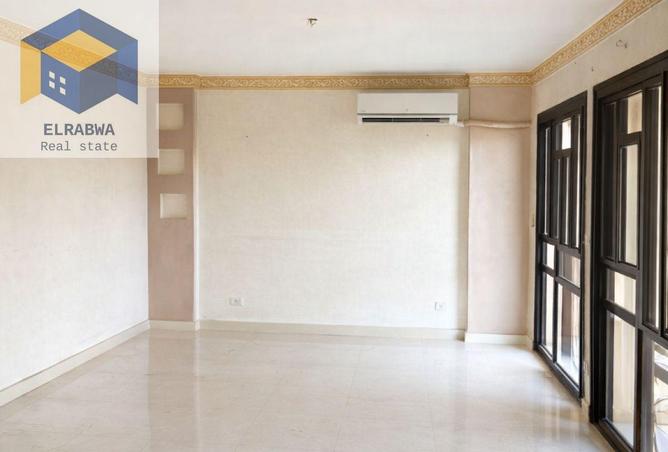 8628033 - Property Image 2