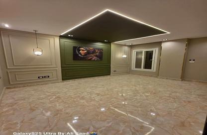 Duplex - 3 Bedrooms - 3 Bathrooms for sale in Gate 4 - Mena - Hadayek El Ahram - Giza