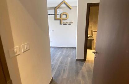 Apartment - 3 Bedrooms - 2 Bathrooms for rent in Zed West - Sheikh Zayed Compounds - Sheikh Zayed City - Giza