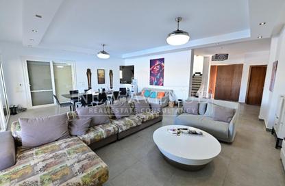 Villa - 5 Bedrooms - 7 Bathrooms for sale in Hacienda Bay - Sidi Abdel Rahman - North Coast