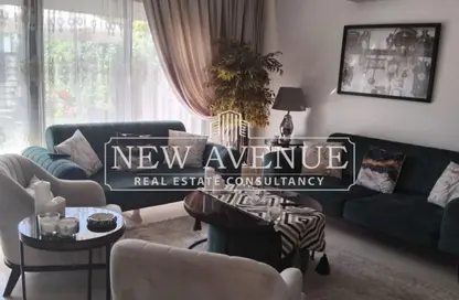 Townhouse - 3 Bedrooms - 4 Bathrooms for sale in Hyde Park Central - The 6th Settlement - New Cairo City - Cairo