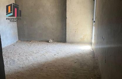 Apartment - 3 Bedrooms - 2 Bathrooms for sale in El Patio Oro - 5th Settlement Compounds - The 5th Settlement - New Cairo City - Cairo