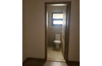 شقة - 2 غرف نوم - 2 حمامات للايجار في فيفث سكوير - التجمع الخامس - مدينة القاهرة الجديدة - القاهرة