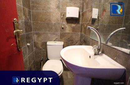 Shop - Studio - 3 Bathrooms for rent in Sarayat Al Maadi - Hay El Maadi - Cairo