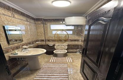 Apartment - 3 Bedrooms - 3 Bathrooms for sale in El Koronfel - The 5th Settlement - New Cairo City - Cairo Apartment - 3 Bedrooms - 3 Bathrooms for sale in El Koronfel - The 5th Settlement - New Cairo City - Cairo