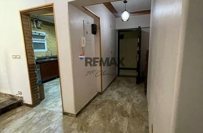 Apartment - 3 Bedrooms - 2 Bathrooms for sale in Omarat Al Saudeya St. - Masaken Al Mohandesin - Nasr City - Cairo