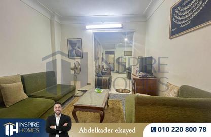 شقة - 3 غرف نوم - 1 حمام للايجار في سبورتنج - حي شرق - الاسكندرية