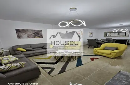 Apartment - 2 Bedrooms - 2 Bathrooms for rent in Moon Residences - Fifth Square - The 5th Settlement - New Cairo City - Cairo