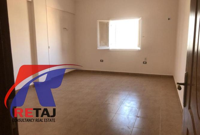 8628131 - Property Image 2