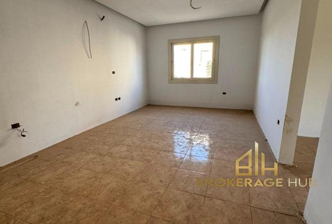 83936079 - Property Image 3