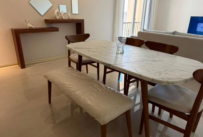 104045989 - Property Image 3