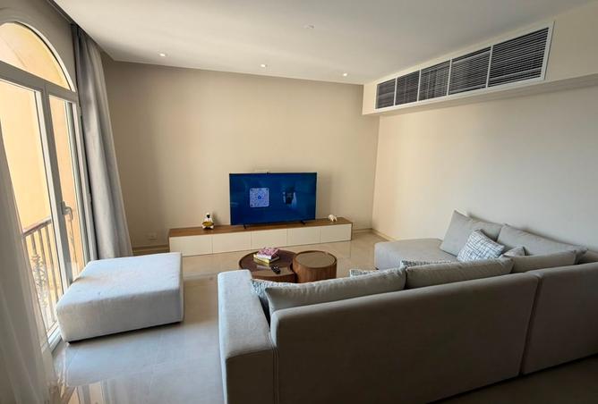104045989 - Property Main Image