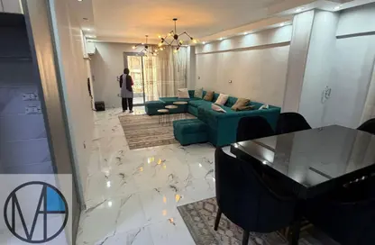 Apartment - 2 Bedrooms - 2 Bathrooms for sale in Sarayat El-Kattameya - El Katameya Compounds - El Katameya - New Cairo City - Cairo