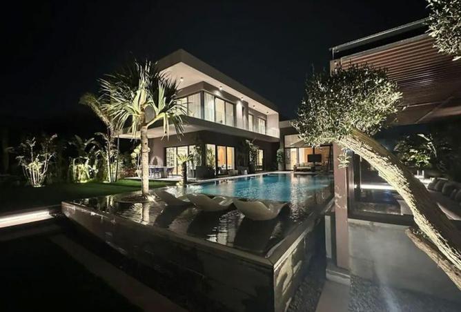 100639976 - Property Image 2