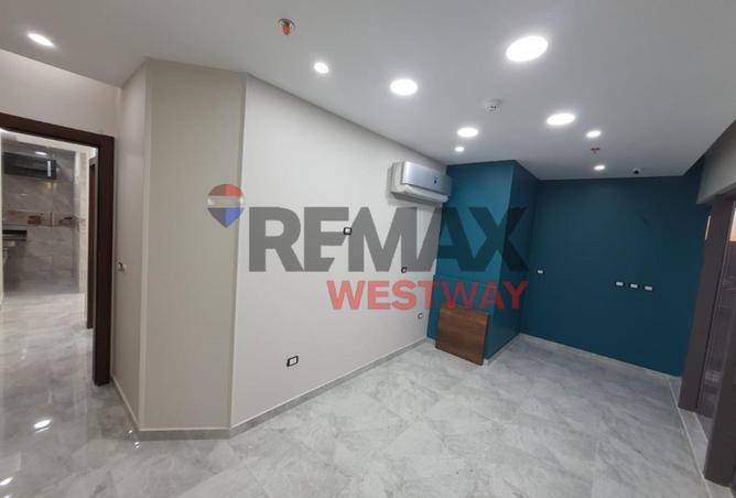 8664677 - Property Image 3