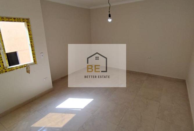 8706715 - Property Image 2