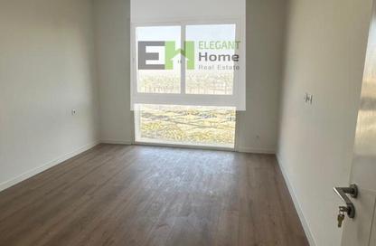 Apartment - 3 Bedrooms - 3 Bathrooms for rent in The Fourteen Golf Residences - Uptown Cairo - Mokattam - Cairo