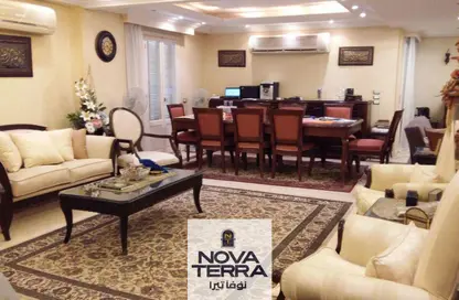 شقة - 3 غرف نوم - 3 حمامات للبيع في حدائق المهندسين - الحي الرابع - الشيخ زايد - الجيزة