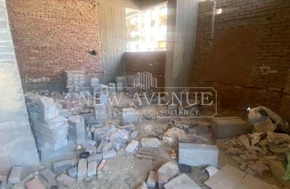 Retail - Studio - 3 Bathrooms for rent in Zahraa Al Maadi St. - Degla - Hay El Maadi - Cairo