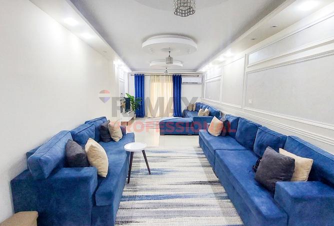 99403558 - Property Main Image