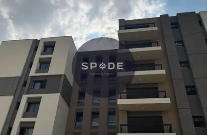 Apartment - 3 Bedrooms - 3 Bathrooms for sale in Swan Lake Residence - 5th Settlement Compounds - The 5th Settlement - New Cairo City - Cairo