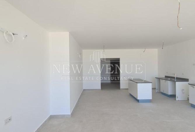99108981 - Property Image 2