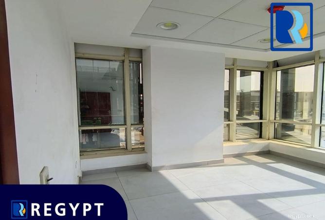 56494917 - Property Main Image