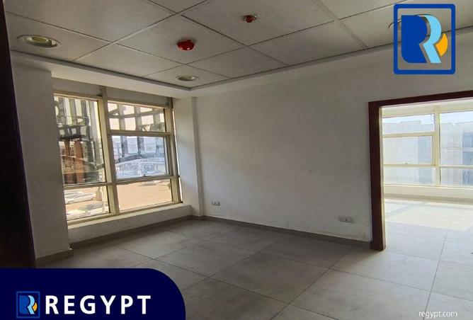 56494917 - Property Image 3