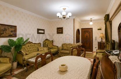 Apartment - 2 Bedrooms - 1 Bathroom for sale in Al Hilton St. - Smouha - Hay Sharq - Alexandria Apartment - 2 Bedrooms - 1 Bathroom for sale in Al Hilton St. - Smouha - Hay Sharq - Alexandria
