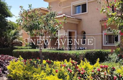 Townhouse - 3 Bedrooms - 5 Bathrooms for sale in Mena Residence - South Investors Area - New Cairo City - Cairo
