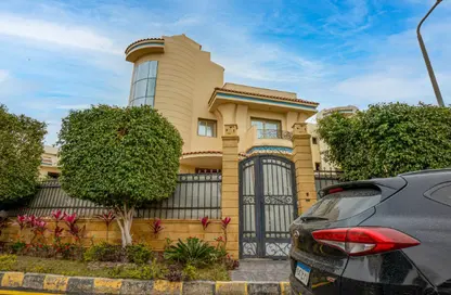 Villa - 5 Bedrooms - 4 Bathrooms for sale in Golden Heights - North Investors Area - New Cairo City - Cairo Villa - 5 Bedrooms - 4 Bathrooms for sale in Golden Heights - North Investors Area - New Cairo City - Cairo