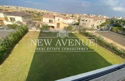 فيلا - 5 غرف نوم - 5 حمامات للبيع في ليفانا - اب تاون كايرو - المقطم - القاهرة