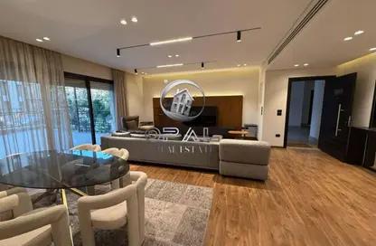 شقة - 3 غرف نوم - 3 حمامات للايجار في 6 ويست - بيفرلي هيلز - كمبوندات الشيخ زايد - الشيخ زايد - الجيزة