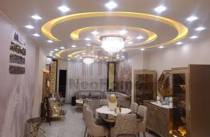 شقة - 3 غرف نوم - 3 حمامات للبيع في مدينة وصال - كمبوندات الشروق - مدينة الشروق - القاهرة