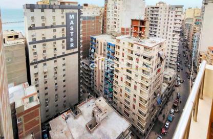 Apartment - 3 Bedrooms - 1 Bathroom for sale in Khaled Ibn Alwaleed St. - Sidi Beshr - Hay Awal El Montazah - Alexandria