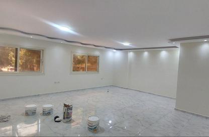 Apartment - 3 Bedrooms - 2 Bathrooms for rent in Al Ansar St. - Dokki - Giza Apartment - 3 Bedrooms - 2 Bathrooms for rent in Al Ansar St. - Dokki - Giza