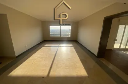 Penthouse - 3 Bedrooms - 3 Bathrooms for sale in New Giza - Cairo Alexandria Desert Road - 6 October City - Giza