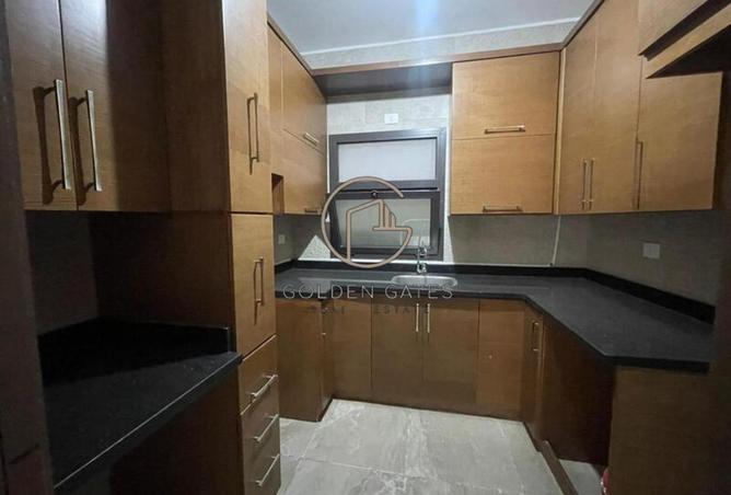 8710106 - Property Image 3