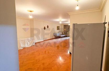 Apartment - 3 Bedrooms - 3 Bathrooms for sale in Mohamed Ezz Al Arab St. - Laurent - Hay Sharq - Alexandria Apartment - 3 Bedrooms - 3 Bathrooms for sale in Mohamed Ezz Al Arab St. - Laurent - Hay Sharq - Alexandria