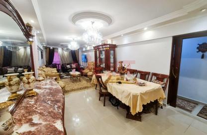Apartment - 2 Bedrooms - 1 Bathroom for sale in Smouha - Hay Sharq - Alexandria
