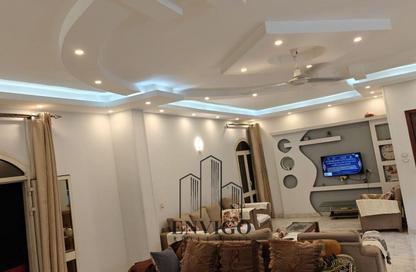 Apartment - 3 Bedrooms - 2 Bathrooms for sale in Sheikh Shaarawi St. - 8th District - Obour City - Qalyubia