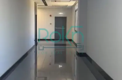 عيادة - 2 غرف نوم - 2 حمامات للايجار في هالتاون - مدينة 6 أكتوبر - الجيزة