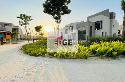 Townhouse - 3 Bedrooms - 4 Bathrooms for sale in Sodic East - 6th District - New Heliopolis - Cairo